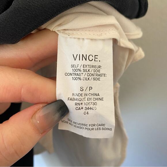 Vince 100% Silk Longline Black Henley Tank Top Size Small - Picture 4 of 7